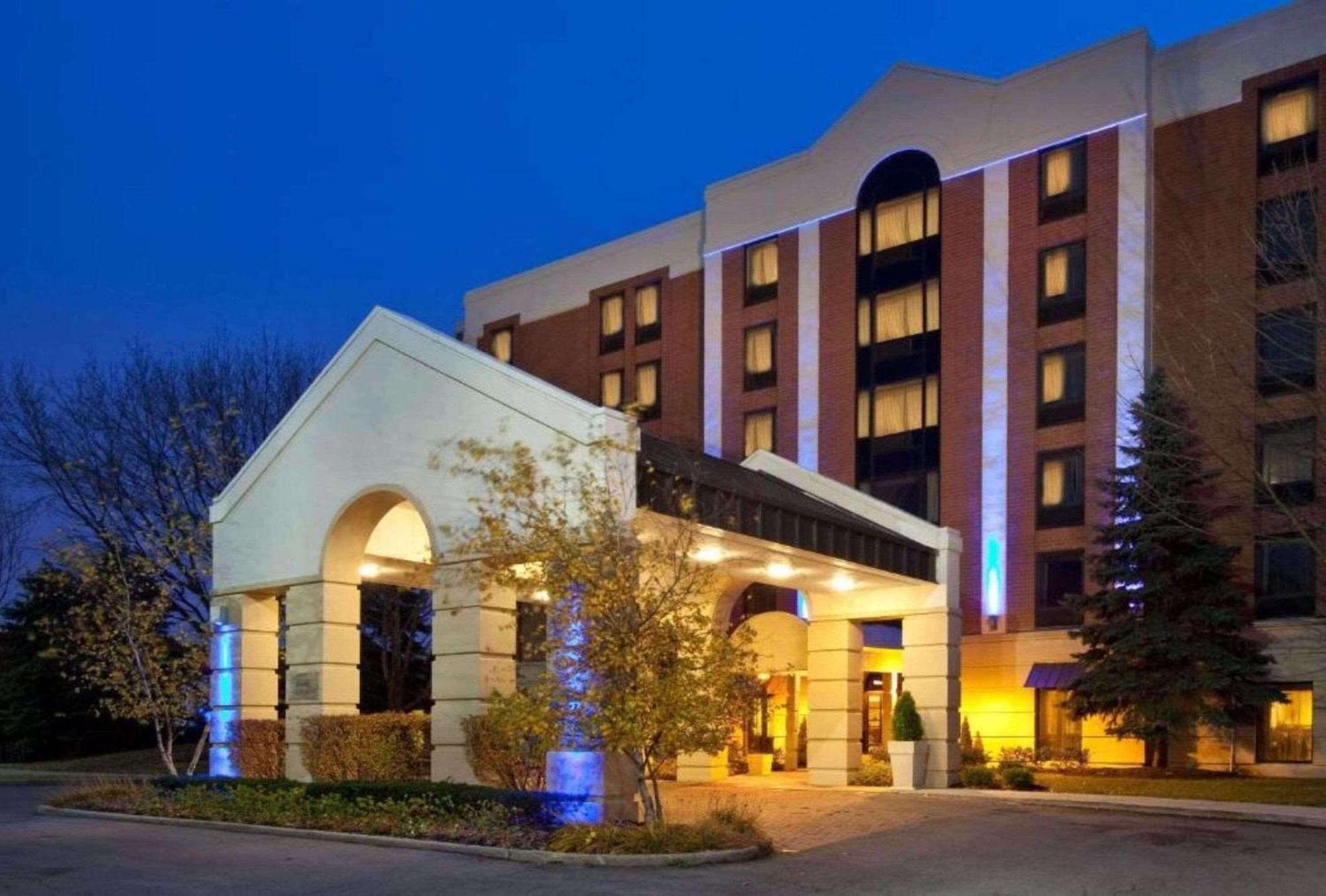 Radisson 3* Schaumburg