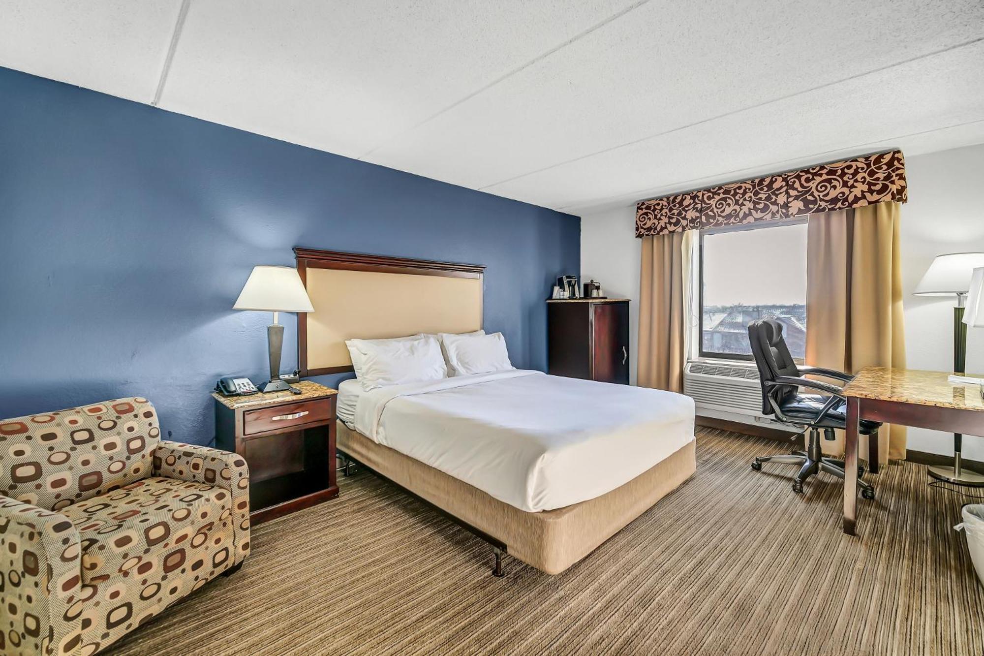 Radisson Hotel